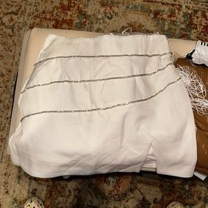 Brand new white skirt!!